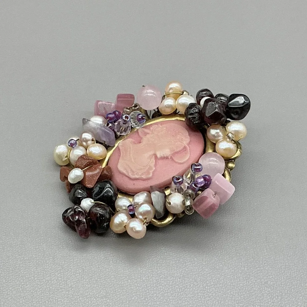 Pink Cameo Brooch Pin Gold Tone Multicolor Bead Cluster Faux Pearl Jewelry